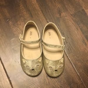 Toddler dress flats